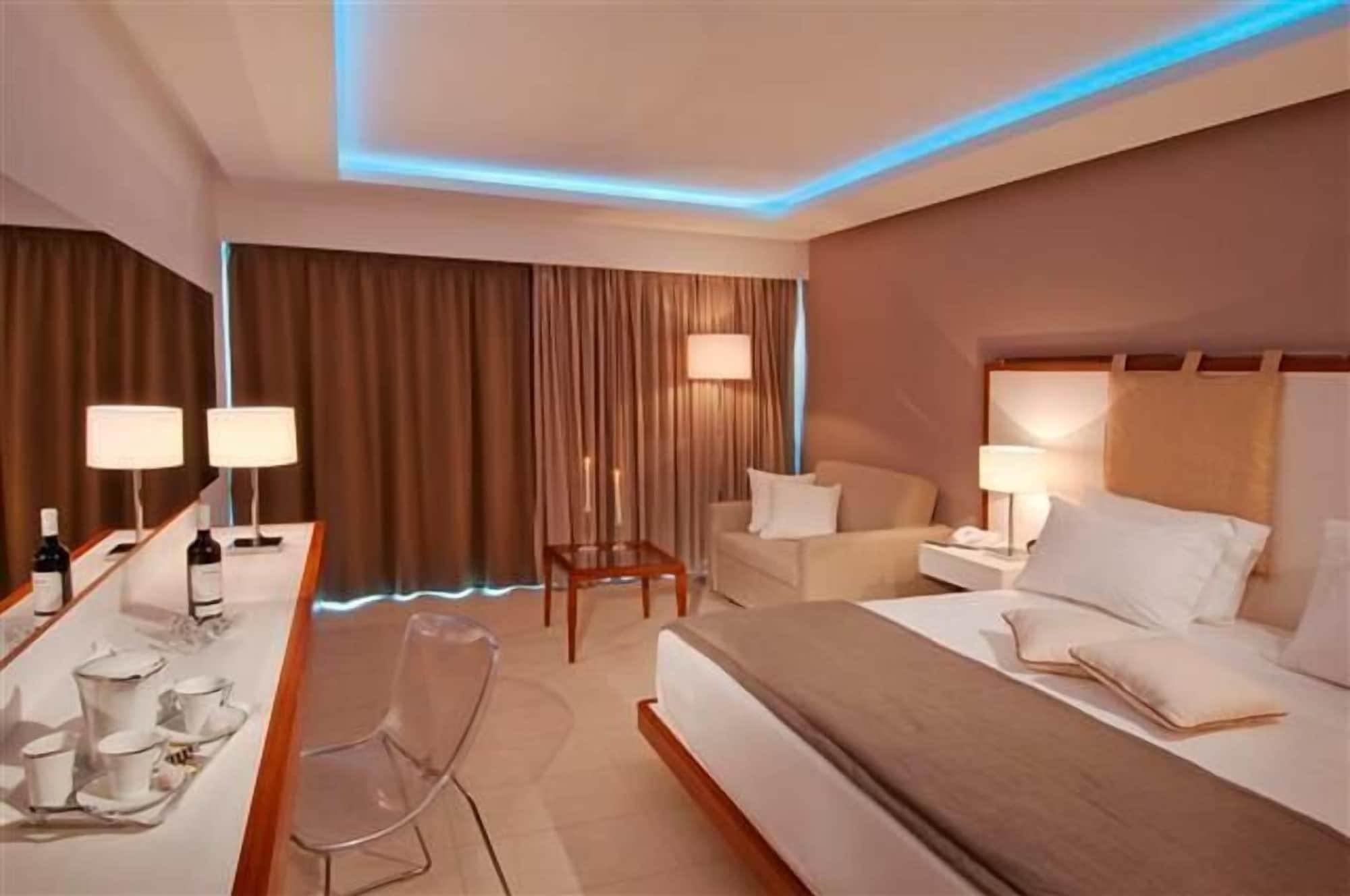 Hotel Alimounda Mare